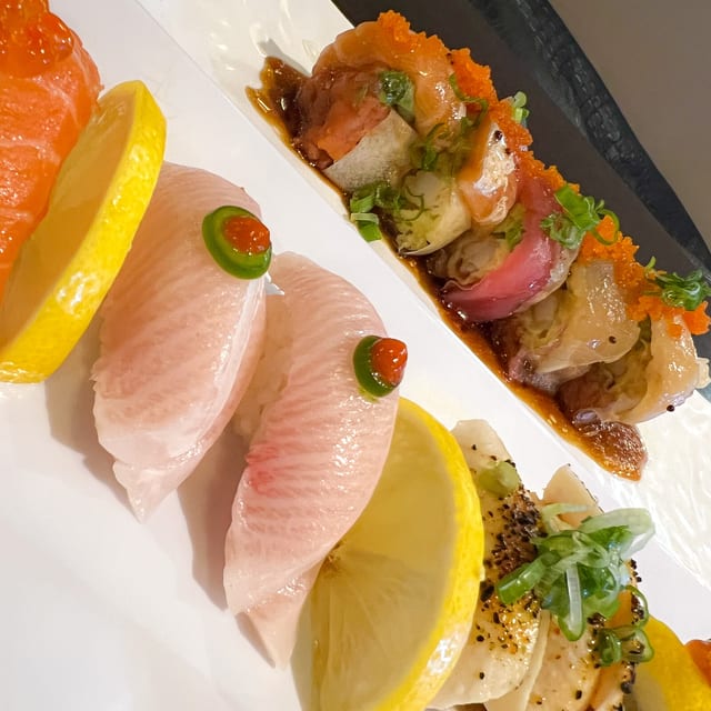 Sushi Lunch Combo A.
